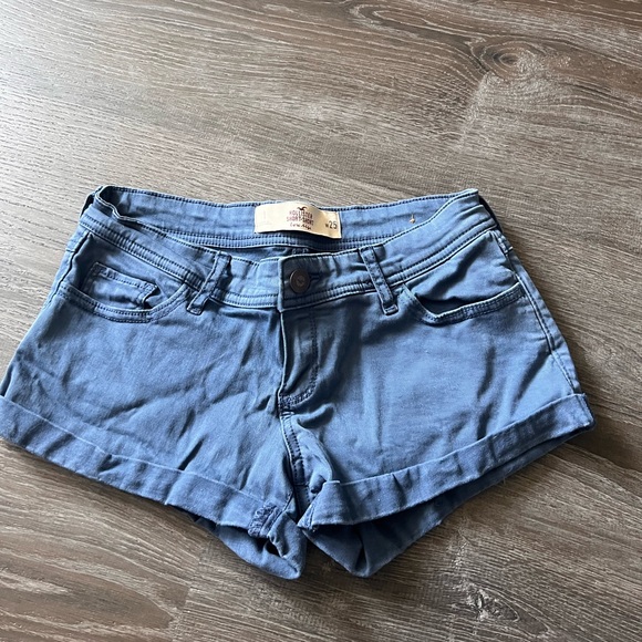Hollister Pants - Hollister Shorts